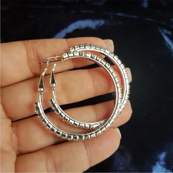 Swarovski Elements 925 Sterling Silver Medium Hoops Earrings NEW - Picture 8 of 12